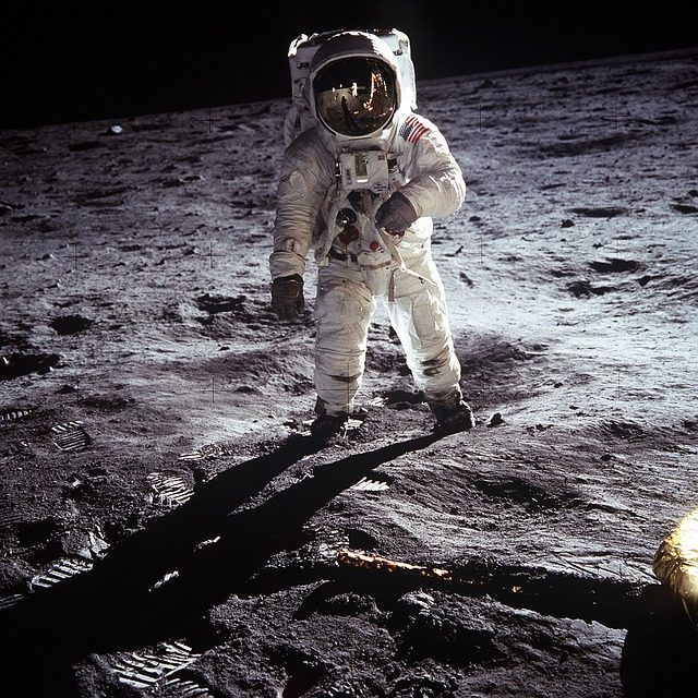 moon-landing-60582_640.jpg